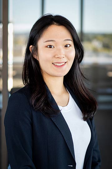 Young Jin (Ginnie) Kim